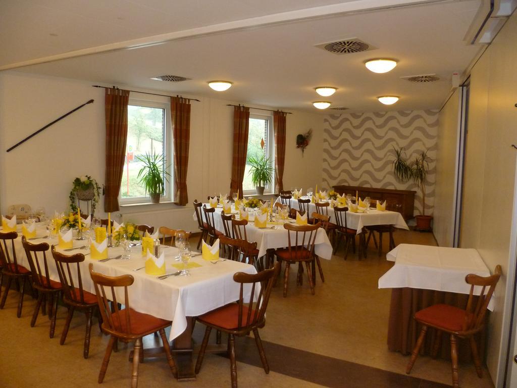 Landgasthof Zur Scharfen Ecke ヒルデスハイム エクステリア 写真