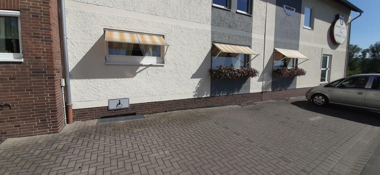 Landgasthof Zur Scharfen Ecke ヒルデスハイム エクステリア 写真