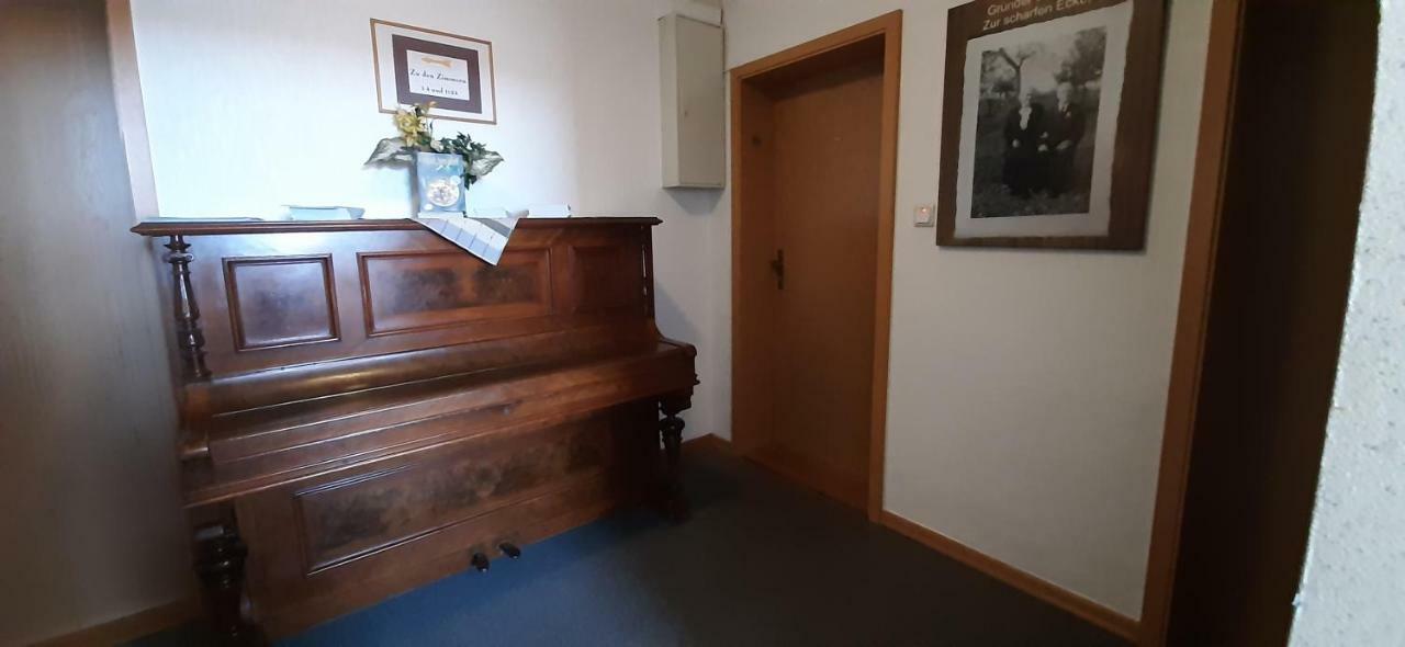 Landgasthof Zur Scharfen Ecke ヒルデスハイム エクステリア 写真